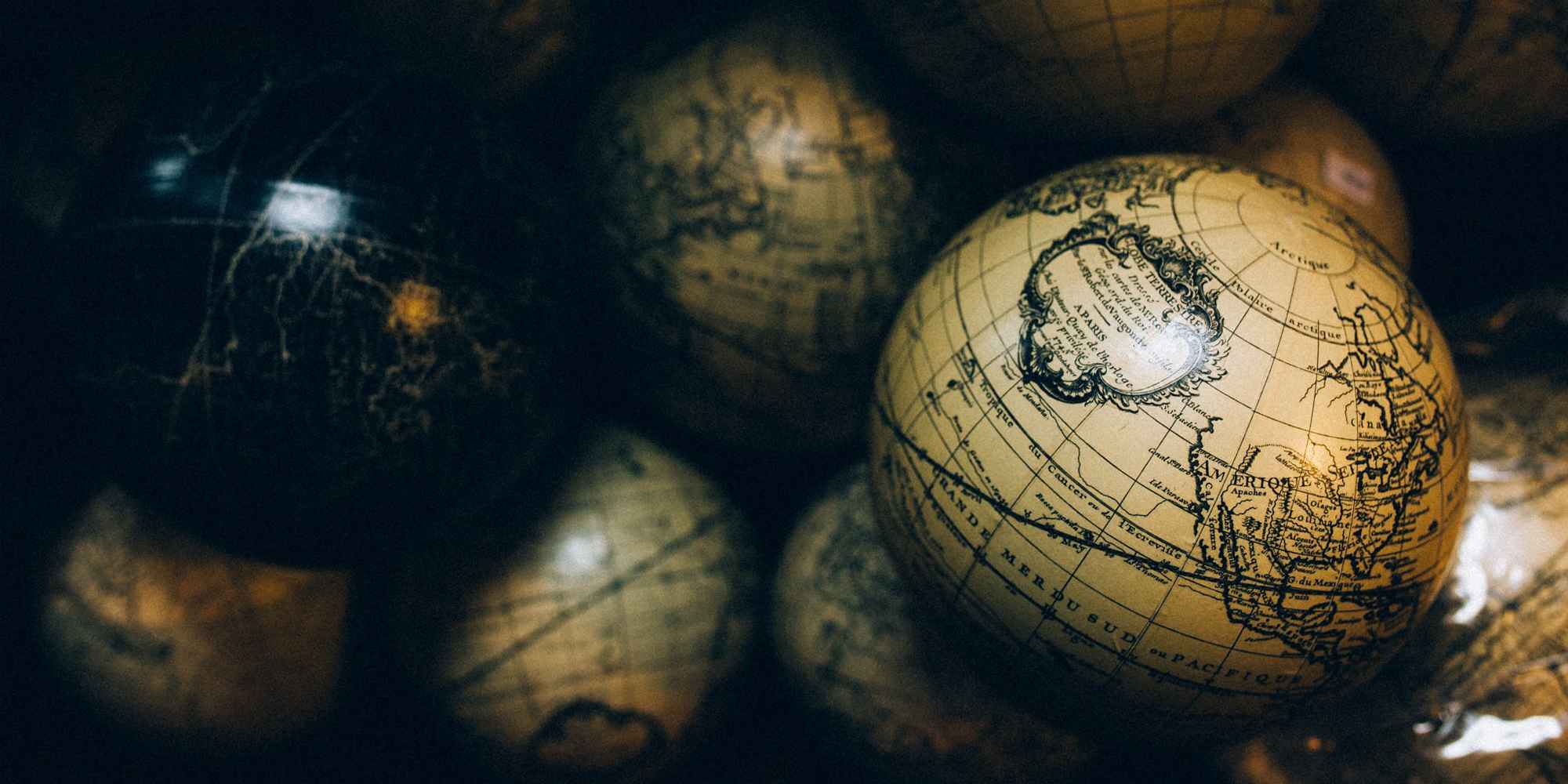 Multiple globes stored together