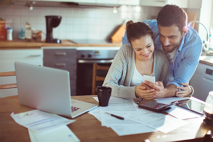 husband and wife mobile communications