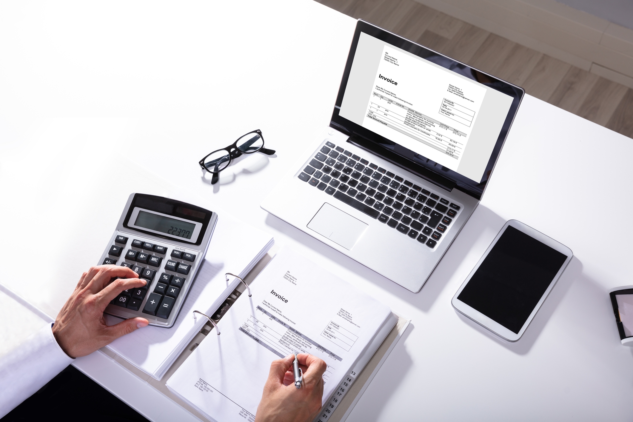 digital vs. e-invoice